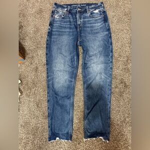 American Eagle Outfitters Women's Straight Leg Medium Blue Distressed Jeans